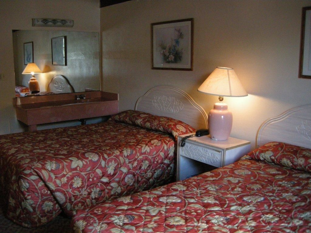 Relax Inn Lakeland Room photo